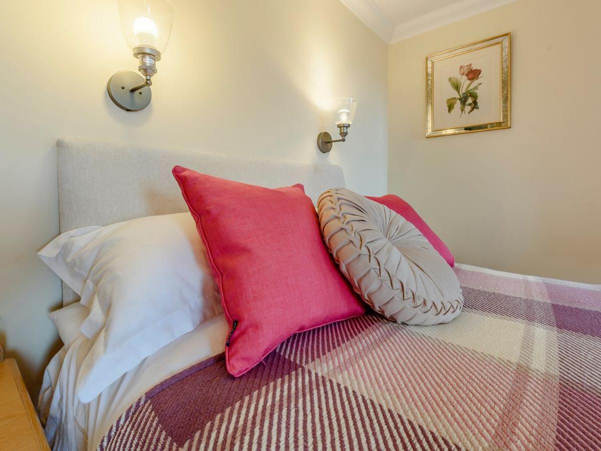 Pixie Grove Villa Penally Esterno foto